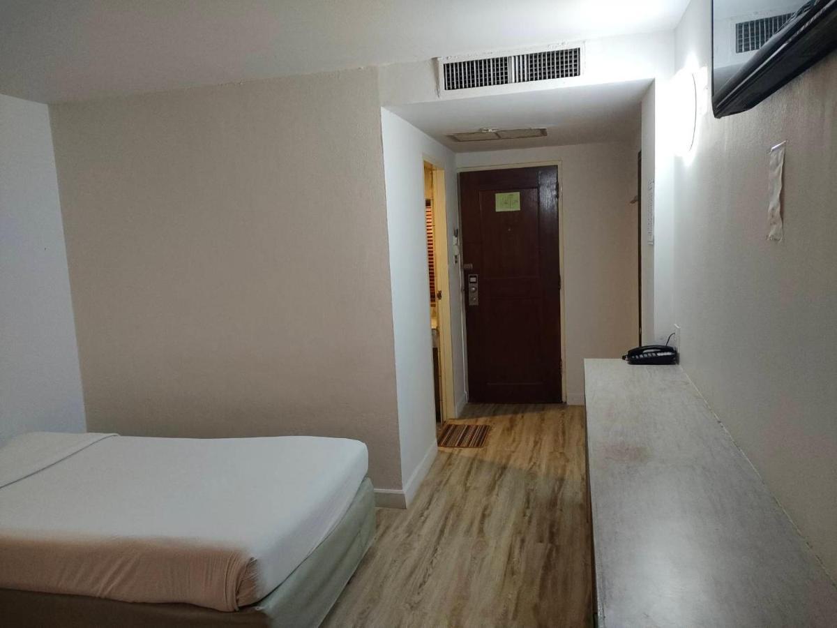 Intertower Hotel Sungai Kolok Exterior foto